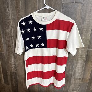 Vintage Stars And Stripes T-Shirt Size Small Made‎ In U.S.A The Red I
